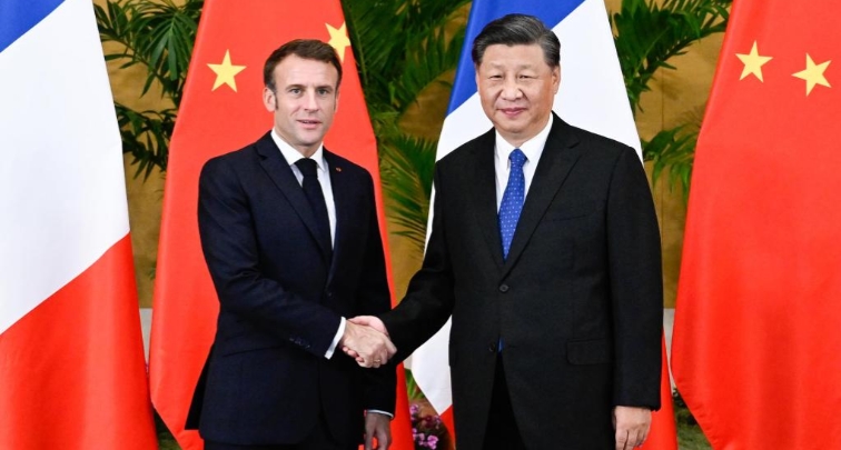Xi Jinping rencontre son homologue français Emmanuel Macron