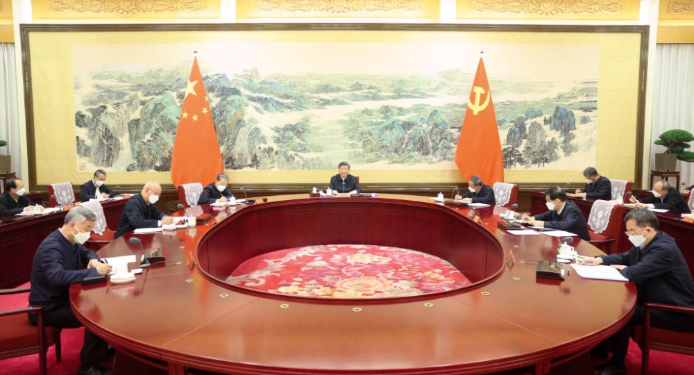 Une réunion de la direction du PCC met l'accent sur l'unité dans l'application des décisions et plans du 20e Congrès national