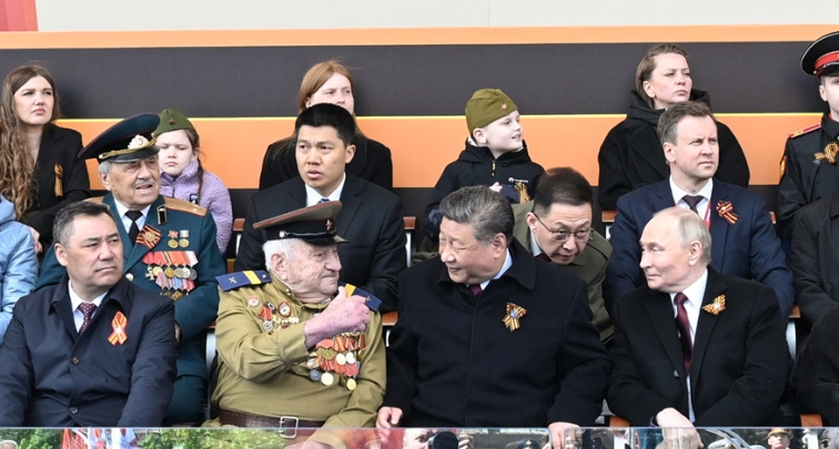 Xi assiste aux célébrations du Jour de la Victoire en Russie