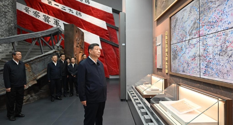 Xi Jinping rend hommage aux martyrs de la guerre de résistance contre l'agression japonaise