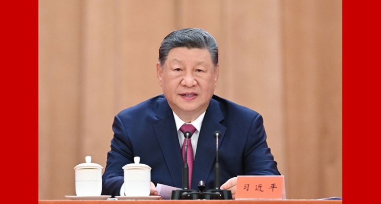 Xi Jinping appelle à faire progresser le socialisme à la chinoise à l'occasion du centenaire de la naissance du défunt dirigeant Jiang Zemin